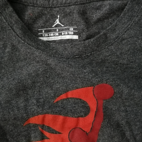 Lebron James Air Jordan Shirt Bundle Boys age 8-10 - Picture 2 of 4